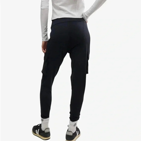 FP Movement Off Road Joggers XS - Picture 3 of 8